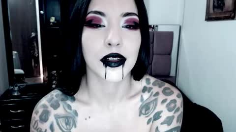 Emerald Black online show from September 26, 2025, 6:50 am