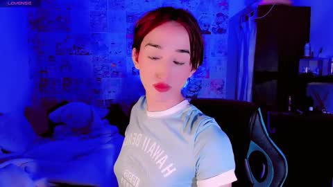 Emely Rous online show from October 19, 2025, 10:16 am