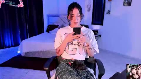 Emely Rous online show from March 28, 2026, 6:57 am