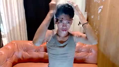 Snapshot of emerald_cummer chatting on November 27, 2025, 3:25 pm emerald_cummer online show from November 27, 2025, 3:25 pm