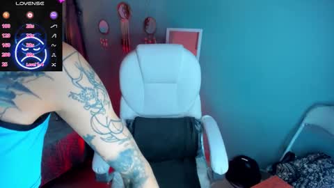 Esmeralda online show from February 12, 2026, 1:17 pm