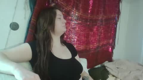 EmerieSkye online show from January 18, 2025, 7:48 pm