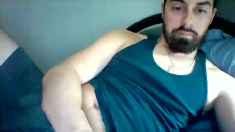 Snapshot of emgee88 chatting on October 18, 2025, 10:32 pm emgee88 online show from October 18, 2025, 10:32 pm