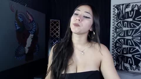 Snapshot of emiantonella_ chatting on March 4, 2025, 9:32 pm Antonella  online show from March 4, 2025, 9:32 pm