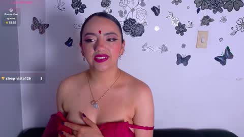 Snapshot of emiily_curly chatting on March 10, 2026, 10:31 am Emily online show from March 10, 2026, 10:31 am