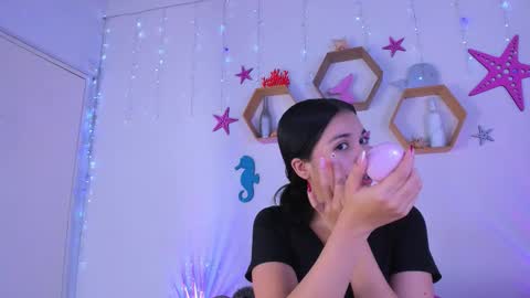 Emily  online show from November 7, 2025, 3:06 am