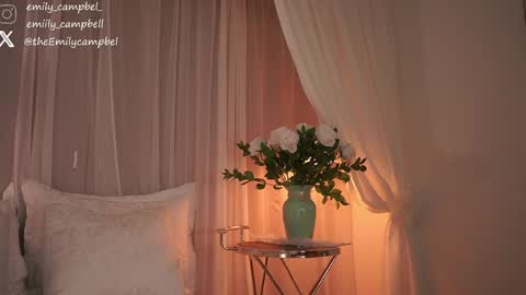 Emily Campbell online show from April 10, 2026, 7:18 pm