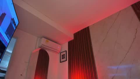   online show from December 18, 2024, 9:29 pm