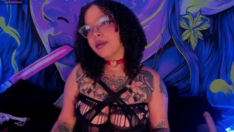   online show from April 4, 2026, 1:15 am