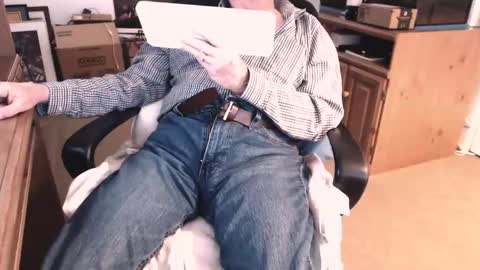 Snapshot of emil_karpo chatting on February 2, 2026, 3:55 pm Terrance1st online show from February 2, 2026, 3:55 pm