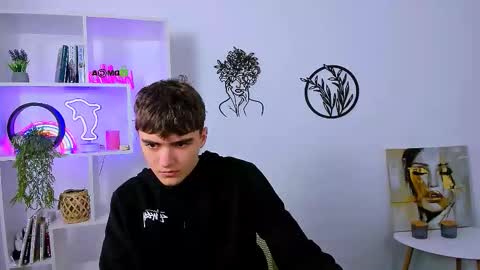 emil_lucky online show from February 7, 2026, 10:19 am