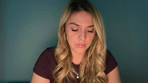 emilelovesyou online show from January 18, 2026, 4:05 am