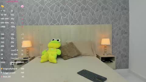 Emili Lenus online show from February 22, 2025, 2:30 pm