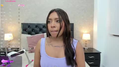 Snapshot of emili_lenus chatting on June 18, 2026, 11:36 am Emili Lenus online show from June 18, 2026, 11:36 am