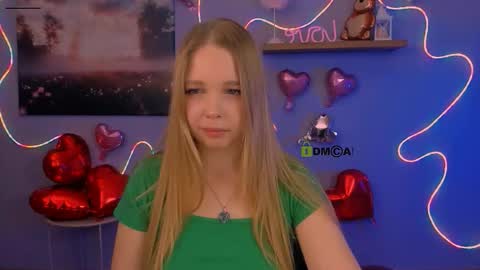 emilia_dark__ online show from February 15, 2026, 8:35 am