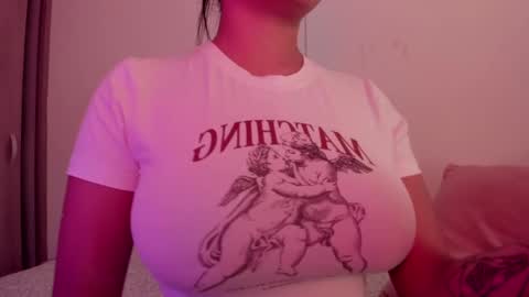 Snapshot of emilia_ghendle chatting on January 11, 2025, 2:58 pm Emilia Big Boobs online show from January 11, 2025, 2:58 pm