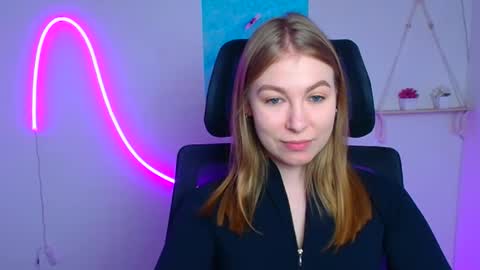 Emilia online show from March 7, 2026, 12:24 pm