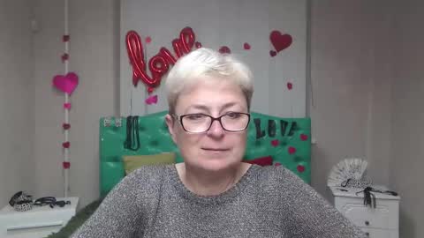 EmiliaGree online show from October 8, 2025, 5:10 pm