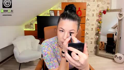 EmillyTaylor online show from October 27, 2025, 4:38 am