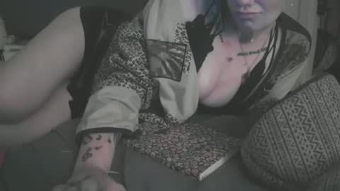 Emily Love online show from January 3, 2025, 12:08 pm