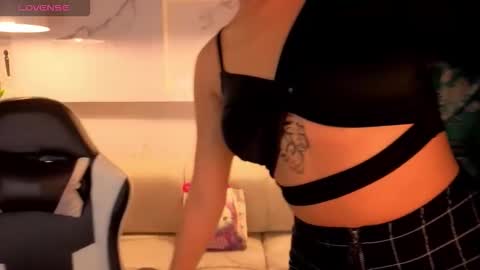 Snapshot of emily__tp chatting on February 28, 2026, 12:39 pm Emily tp 700am - 1400pm online show from February 28, 2026, 12:39 pm