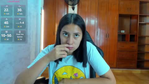 Emily and Soffy online show from May 8, 2026, 1:05 pm