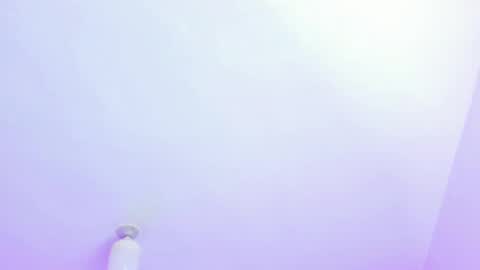 Emi  online show from February 8, 2025, 8:10 pm