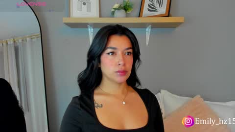 Snapshot of emily_haze chatting on January 12, 2025, 10:02 am Emily online show from January 12, 2025, 10:02 am