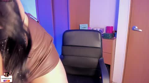 Emily  online show from April 4, 2026, 12:31 am