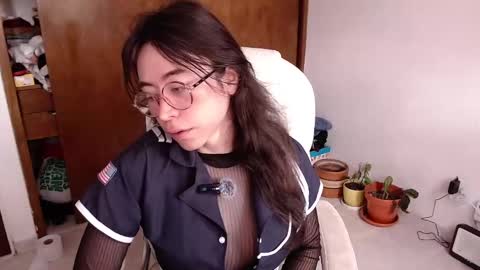 emily_pearl_ online show from September 11, 2025, 2:06 pm
