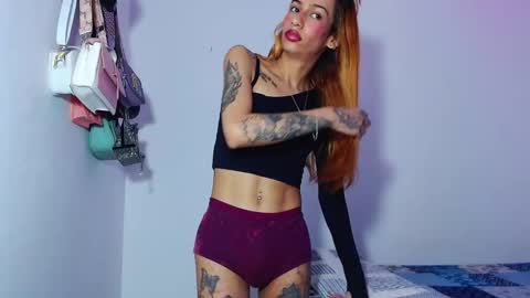 Emily  IGEmmily Baussa online show from February 3, 2026, 9:42 pm