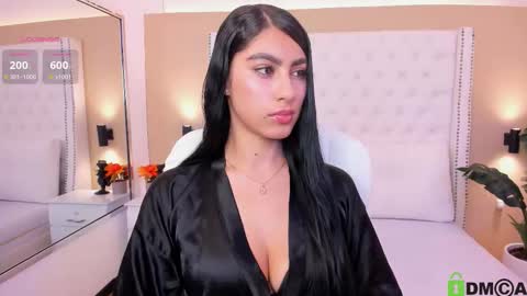  EMILY  online show from November 9, 2025, 4:44 am