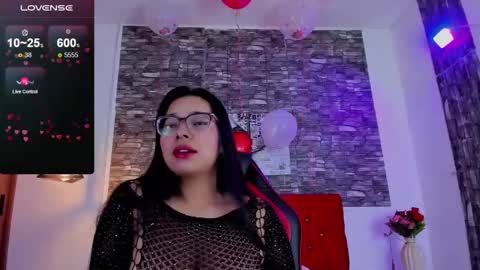 Snapshot of emily_sc chatting on February 11, 2025, 1:30 pm emily_sc online show from February 11, 2025, 1:30 pm