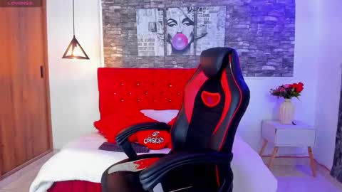 Snapshot of emily_sc chatting on October 8, 2025, 2:58 pm emily_sc online show from October 8, 2025, 2:58 pm