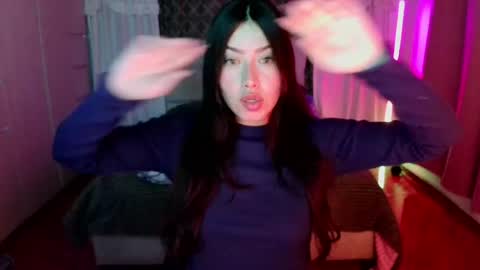 Emily  Swan online show from May 14, 2026, 1:45 am