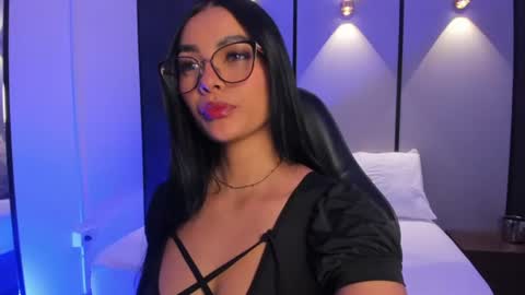 emily_tolson online show from June 30, 2026, 7:15 pm