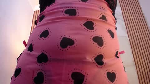 Emily Trujillo online show from November 19, 2025, 7:14 pm