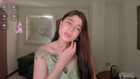 Emily Armstrong online show from December 9, 2024, 12:30 pm