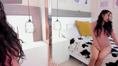 Snapshot of emilyblussh chatting on March 2, 2026, 6:15 pm Emily Bluush online show from March 2, 2026, 6:15 pm