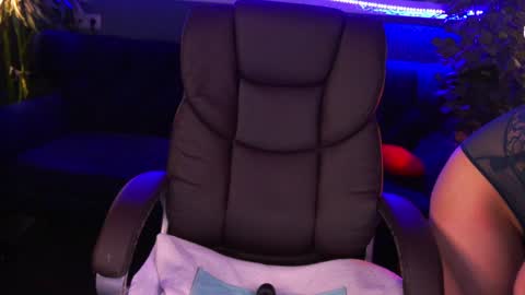 Emy online show from January 31, 2025, 9:59 am