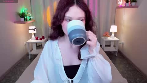 Emilyhaves online show from June 3, 2026, 8:06 am