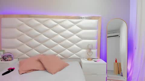 Sweet Emily online show from March 20, 2026, 9:52 pm