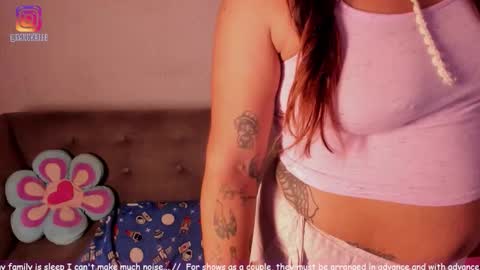 Snapshot of emilycollei chatting on February 18, 2026, 3:46 am Emily online show from February 18, 2026, 3:46 am