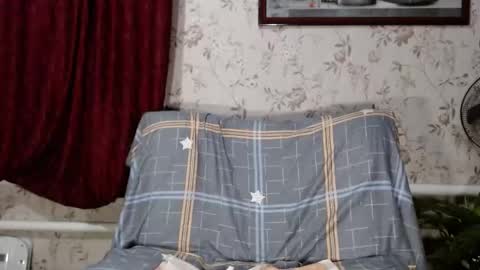 Snapshot of emilydoth chatting on December 7, 2024, 5:09 pm EmilyDoth online show from December 7, 2024, 5:09 pm