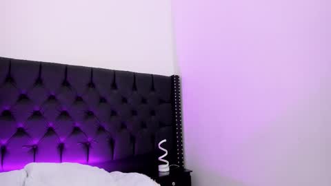 Emily online show from January 6, 2026, 5:11 am