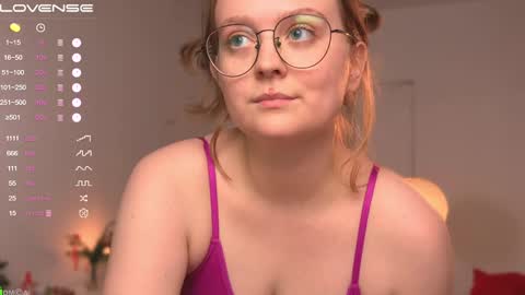 Emily  online show from December 28, 2024, 3:04 pm