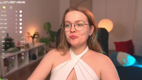 Emily  online show from January 9, 2025, 3:12 pm