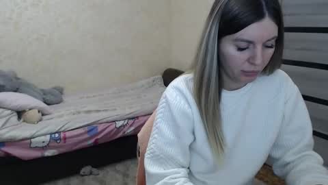 emilyfork online show from December 19, 2025, 4:36 pm