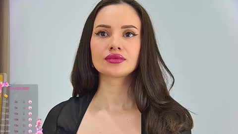 emilynovaa1 online show from February 17, 2026, 7:09 pm