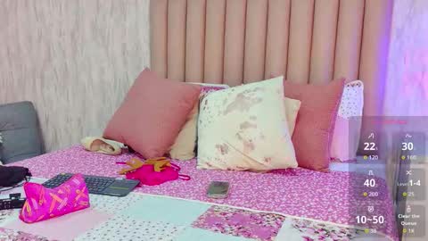 My IG - EmilyParker   online show from November 9, 2025, 3:21 pm